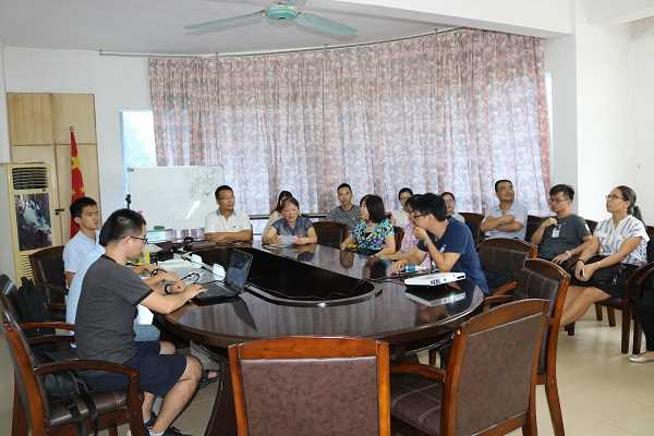 IMG_0569-公司党总支书记作辅导报告.JPG IMG_0569-公司党总支书记作辅导报告.JPG