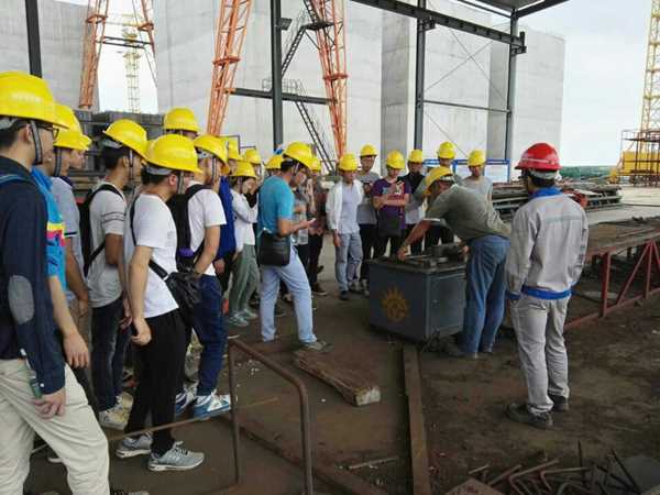 5-港口航道与海岸工程专业学生实习现场.jpg 5-港口航道与海岸工程专业学生实习现场.jpg